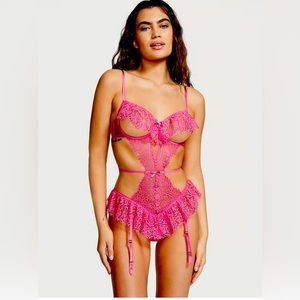 Victoria’s Secret Pink Lingerie Unlined Open Back Teddy New Size M